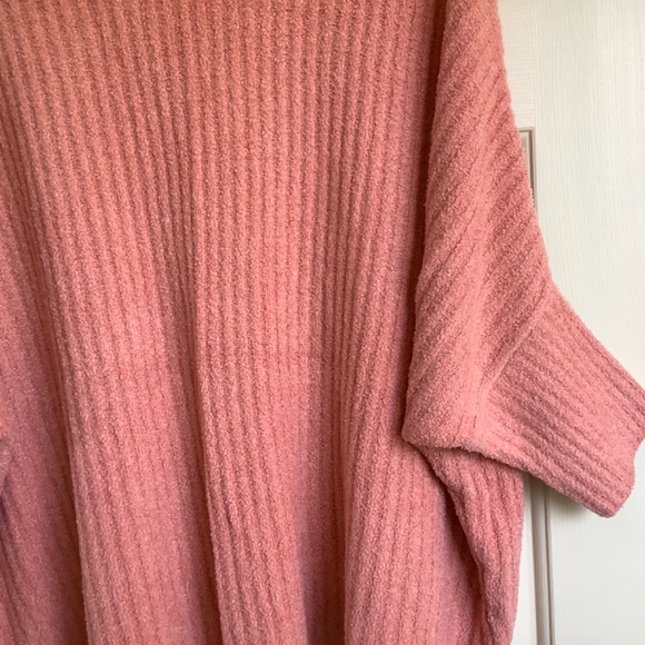 Barefoot Dreams CozyChic Lite Ribbed Shrug Cardi Coral SZ L/XL - Picture 5 of 15